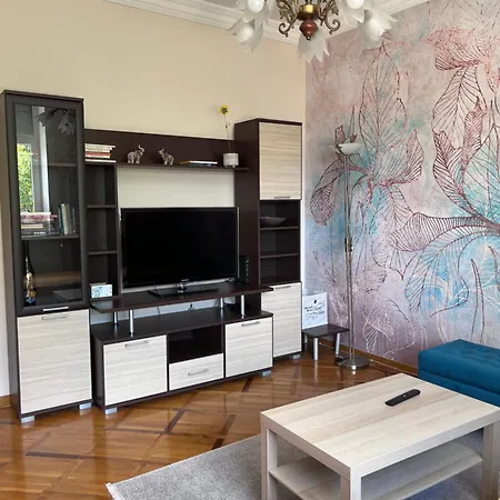 Sasha 1 - Ask For Free Parking